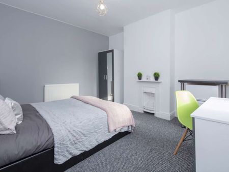 Double Room Near George Eliot Hospital | Close to Bermuda Park | No Deposit Options - Photo 4