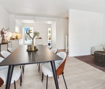 Rummeligt rækkehus i Viby J - Photo 3