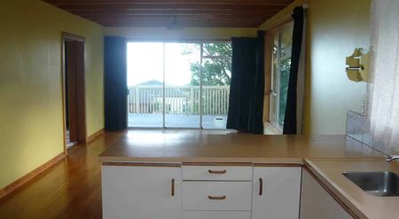 5 Bedroom House with Amazing views at Maraetai - Photo 5