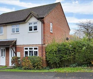 3 bedroom semi-detached house to rent - Photo 1