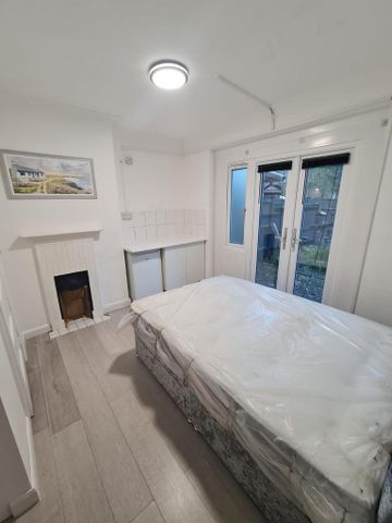 3 bedroom house share to rent - Photo 5