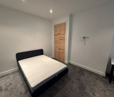 Knighton Road, Leicester, LE2 - Photo 1