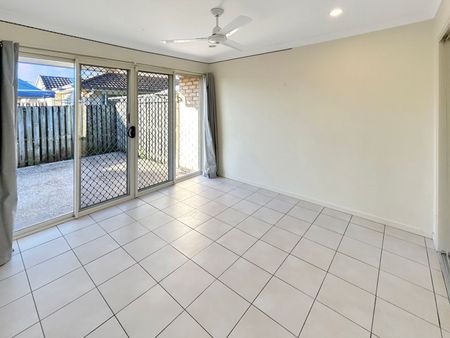 19/8 Rosegum Place, 4301, Redbank Plains Qld - Photo 3