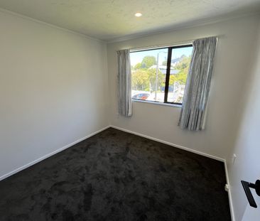 24 Fernhaven Grove, Newlands - Photo 1