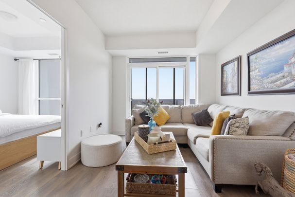 For Lease - 202 Burnhamthorpe Road Unit# 1310, Mississauga, Ontario - Photo 1