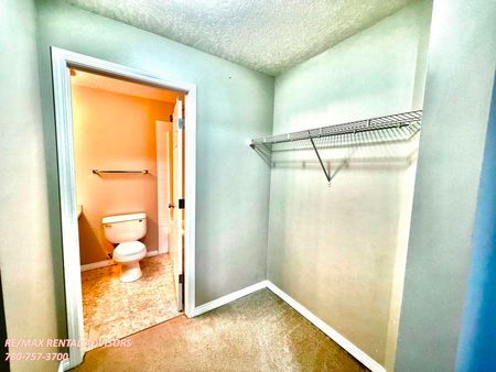 #106 9945 167 Street Northwest - Photo 4