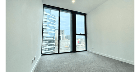 Park Avenue - Modern Two Bedroom Apartment In South Melbourne - Photo 5