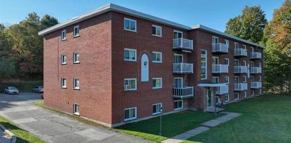 3 CH - 1 SDB - Granby - $1,450 /mo - Photo 2