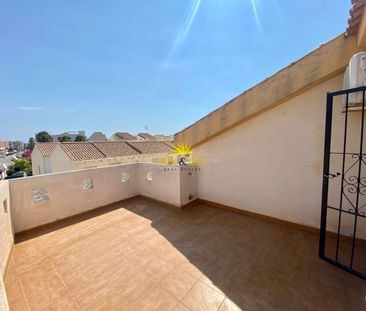 Long term rental, 3 bedroom townhouse Campoamor, Alicante. - Photo 3