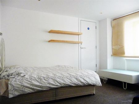 4 bedroom duplex to rent - Photo 3
