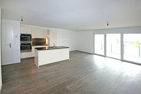 Grosszügiges Wohnen für Sie und Ihre Familie! - Foto 2