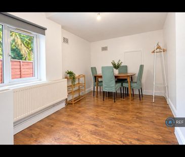 4 bedroom terraced house to rent - Photo 2