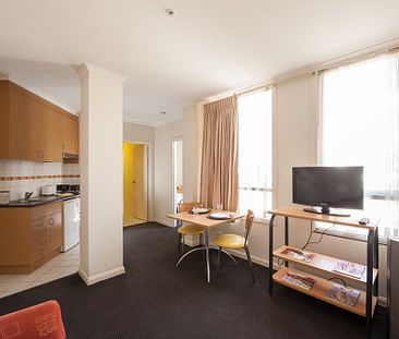 Melbourne | Student Living on Flinders | 2 Bedroom Large - Photo 1