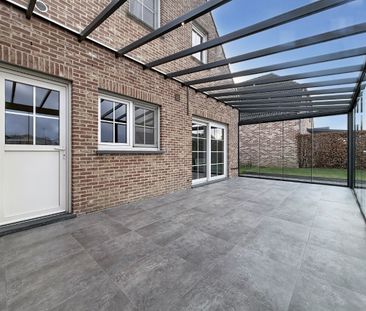 Verrassend ruime woning met 3 slaapkamers te Bree - Photo 2