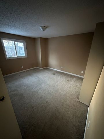 For Lease - 595 Third Street Unit# 27, London East, Ontario - Photo 3