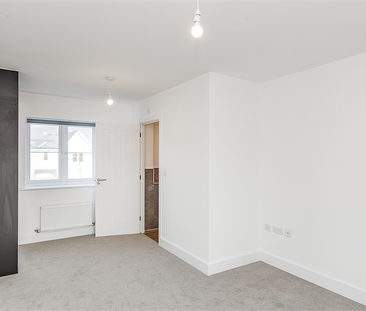 3 bedroom detached house to rent - Photo 3