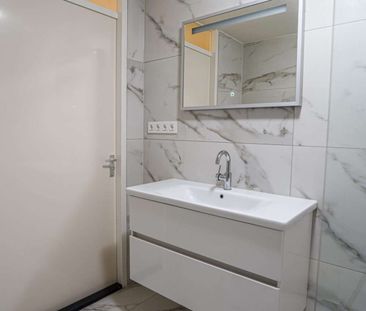 Mattenbiesstraat, Rotterdam, Nederland - Photo 4