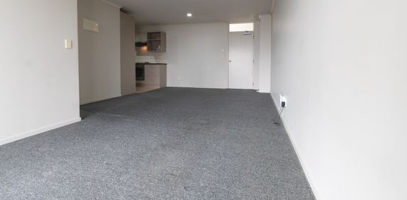 Henderson Apartment - Photo 2