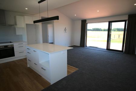 Rural and tranquil, what more could you want! - Photo 5