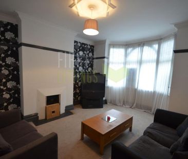 5 bedroom terraced house to rent - Photo 2