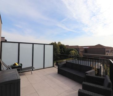 Appartement op de 2de verdieping met 1 slaapkamer, lift, terras, au... - Photo 3