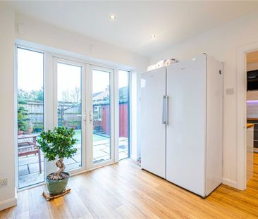 3 bed Terraced House for rent - Photo 6