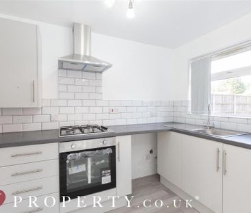 3 bedroom terraced house to rent - Photo 6