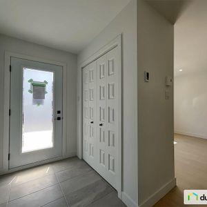 Levis - Maison de ville a louer - Photo 2