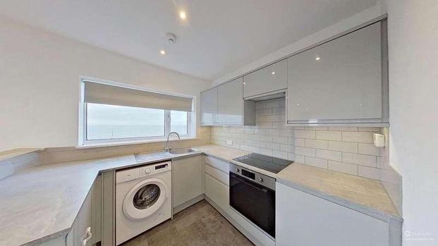 Beacon Avenue, Herne Bay, CT6 - Photo 1