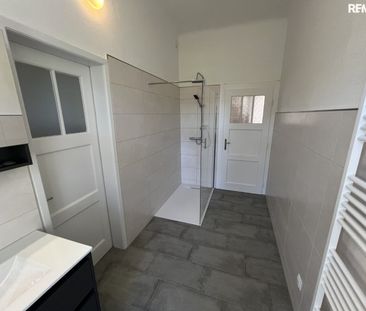 Erstbezug nach Renovierung! Altbauwohnung mit 90m2 in bester Lage! - Photo 5