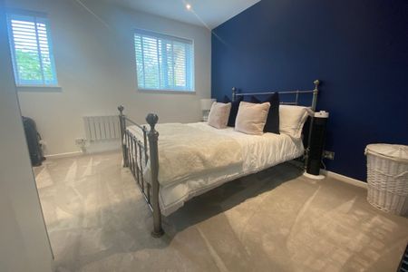 Wellington Drive, WELWYN GARDEN CITY - Photo 2