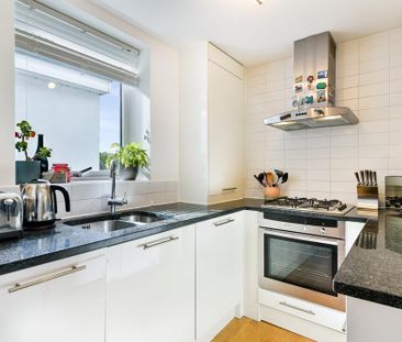 2 bedroom apartment to rent - Photo 2