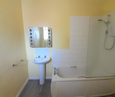 18 Fairfax Place, Dartmouth - Photo 5