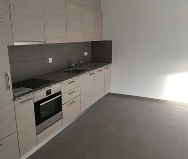 2.5 Zimmer, 80 m², 1. Stock - Photo 2