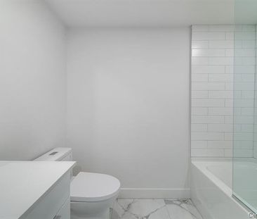 Av. Viger O., H2Z 1E6, Montréal - Photo 3