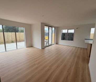 Luxury New Builds in Hauraki - Photo 6