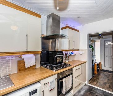 3 bedroom house to rent - Photo 1