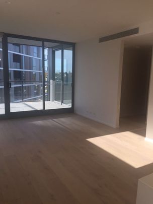 2 Bedrooms 2 Bath & 2 Car Spaces - Photo 1