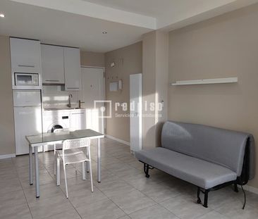 Estudio en alquiler en Calle de Juan de Pineda, Triana Oeste - Cartuja, Triana, Sevilla - Photo 2
