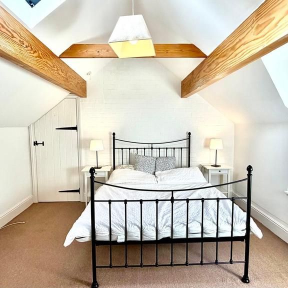 2 bedroom cottage to rent - Photo 1