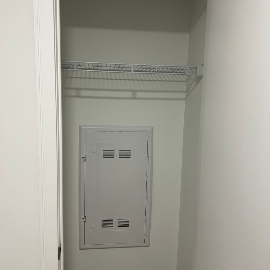 For Lease - 3009 Novar Road Unit# 1815, Mississauga, Ontario - Photo 1