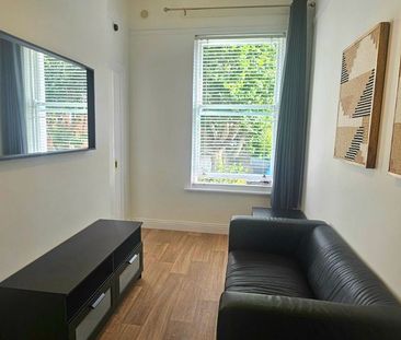Flat 6, 47 North Circular Road, North Circular Road, Dublin 7 - Photo 1