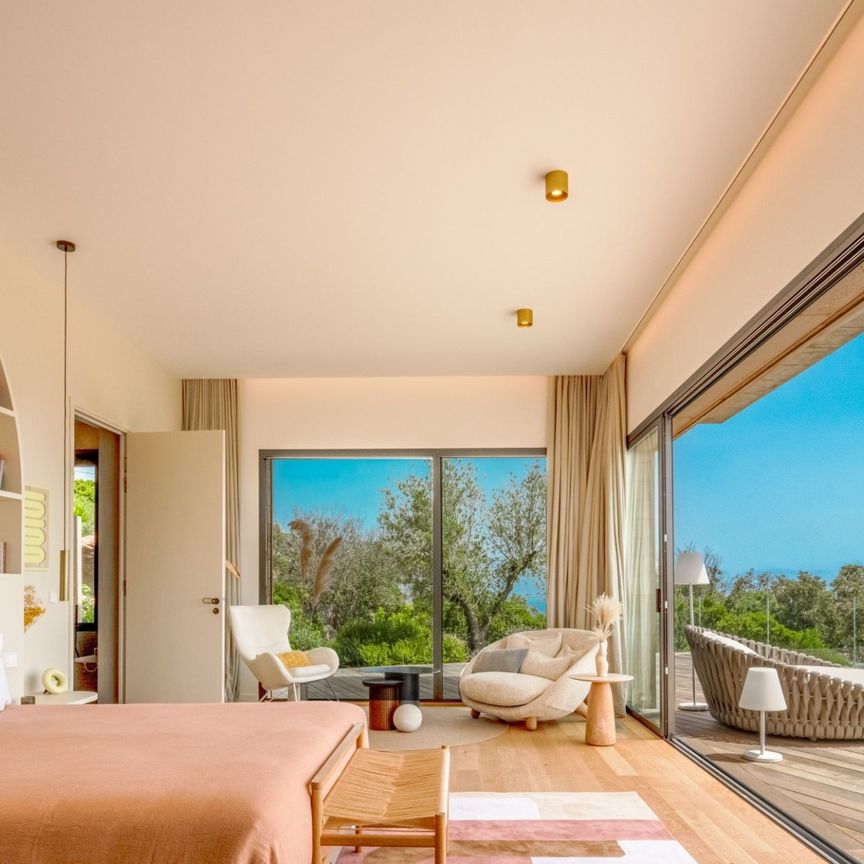 Rental Villa Porto-Vecchio 6 Rooms 360 m² - Photo 1