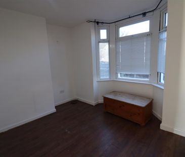 4 BED Terraced House To rent - Photo 4