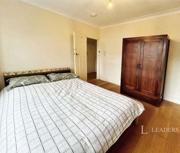 Hangleton Road, Hove, East Sussex, BN3 - Photo 2