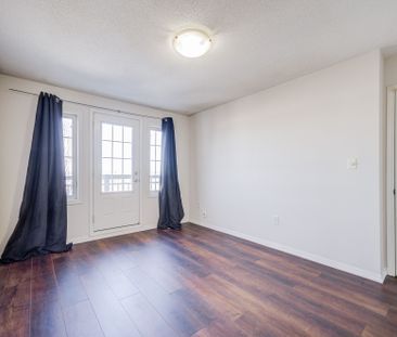 For Lease - 2614 Dashwood Drive, Oakville, Ontario - Photo 2