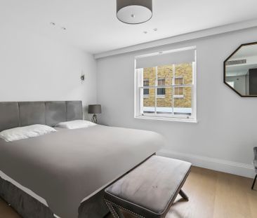 A beautifully presented and three-bedroom house in the heart of Kni... - Photo 5