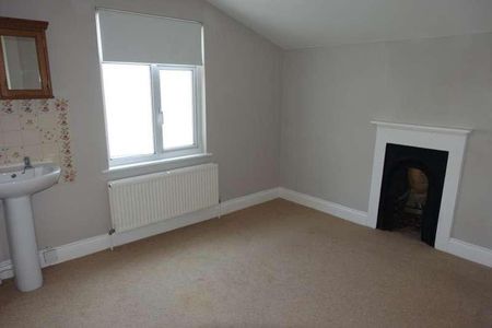 Reigate, Surrey, RH2 - Photo 2