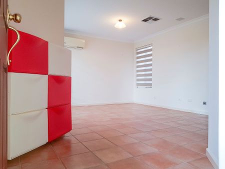 Easy and Low Maintenance @ $680 Per Week - Photo 2