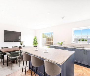 4 bedroom semi-detached house to rent - Photo 3